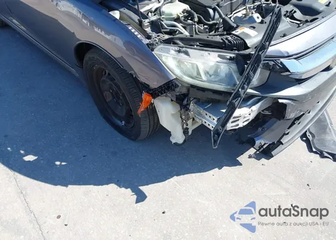 2018 Honda Civic Lx z USA, uszkodzony, nr VIN 19XFC2F52JE000011